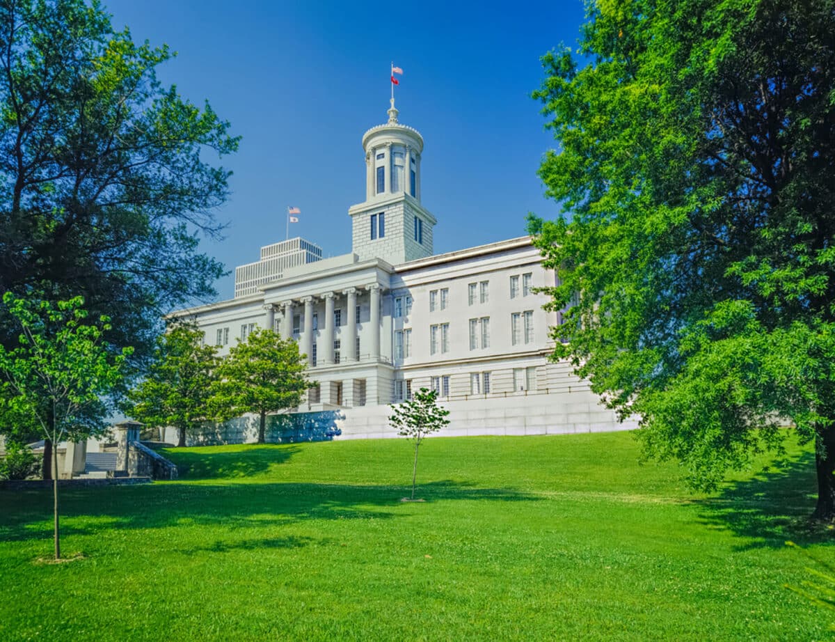 Photo of the Tennessee State Capitol in Nashville representing a blog about current THCA and cannabis law changes in Tennessee.