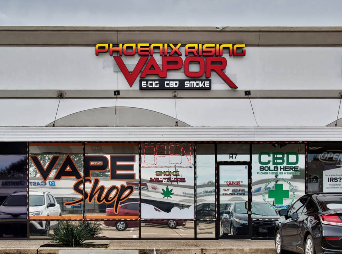 Exterior of a vape shop in Houston, TX, to represent an article about the 2025 Texas vape ban and new restrictions on THC and nicotine vapes.